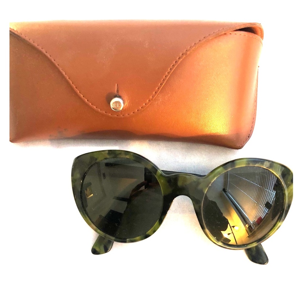 Ralph Lauren green tortoise sunglasses w/ case